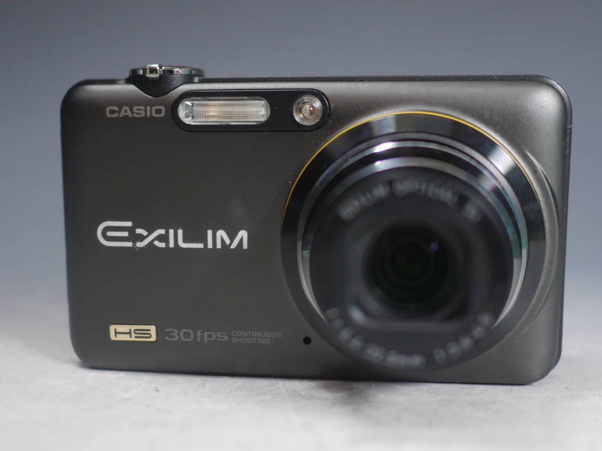 ◇CASIO EXILIM【EX-FC100】コンパクトデジカメ 910万画素 光学5倍 USED品 カシオ
