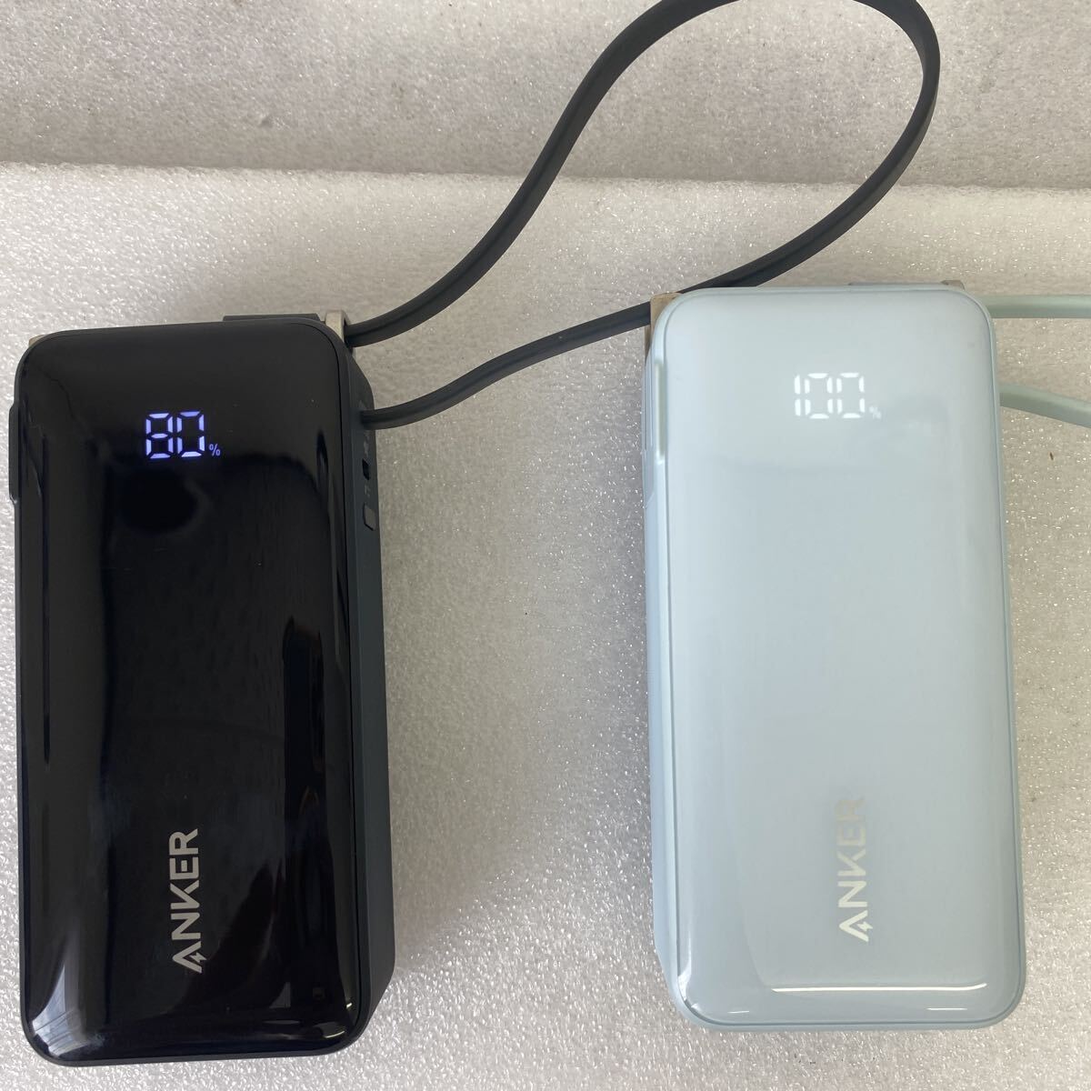 Anker Power Bank（10K, Fusion.Built-in USB-C Cable）ブラック ブルー モバイルバッテリー 型番：A1637 2点セット