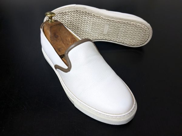 使用少 エルメス 39.5 HERMES オフホワイト スリッポン レザースニーカー 2211