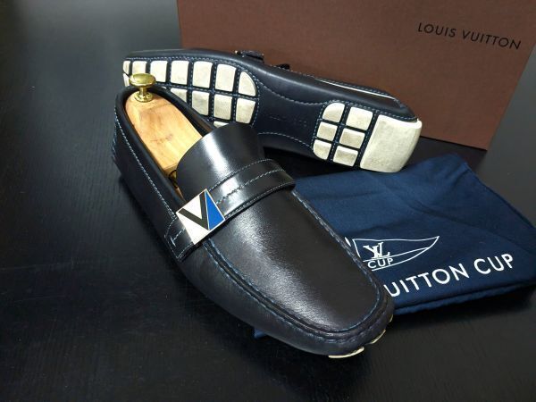 使用少 ヴィトン 9M LOUIS VUITTON ♯FA0017 Vサイドビット 濃紺 ドライビングスリッポン ローファー 1708
