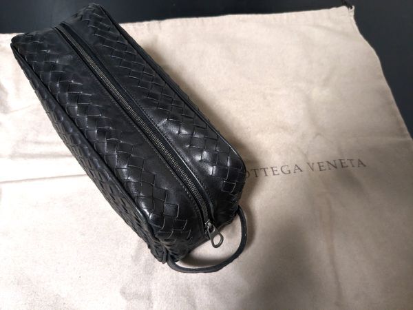 ボッテガヴェネタ BOTTEGA VENETA イントレチャート クラッチ ボックス 黒 2186
