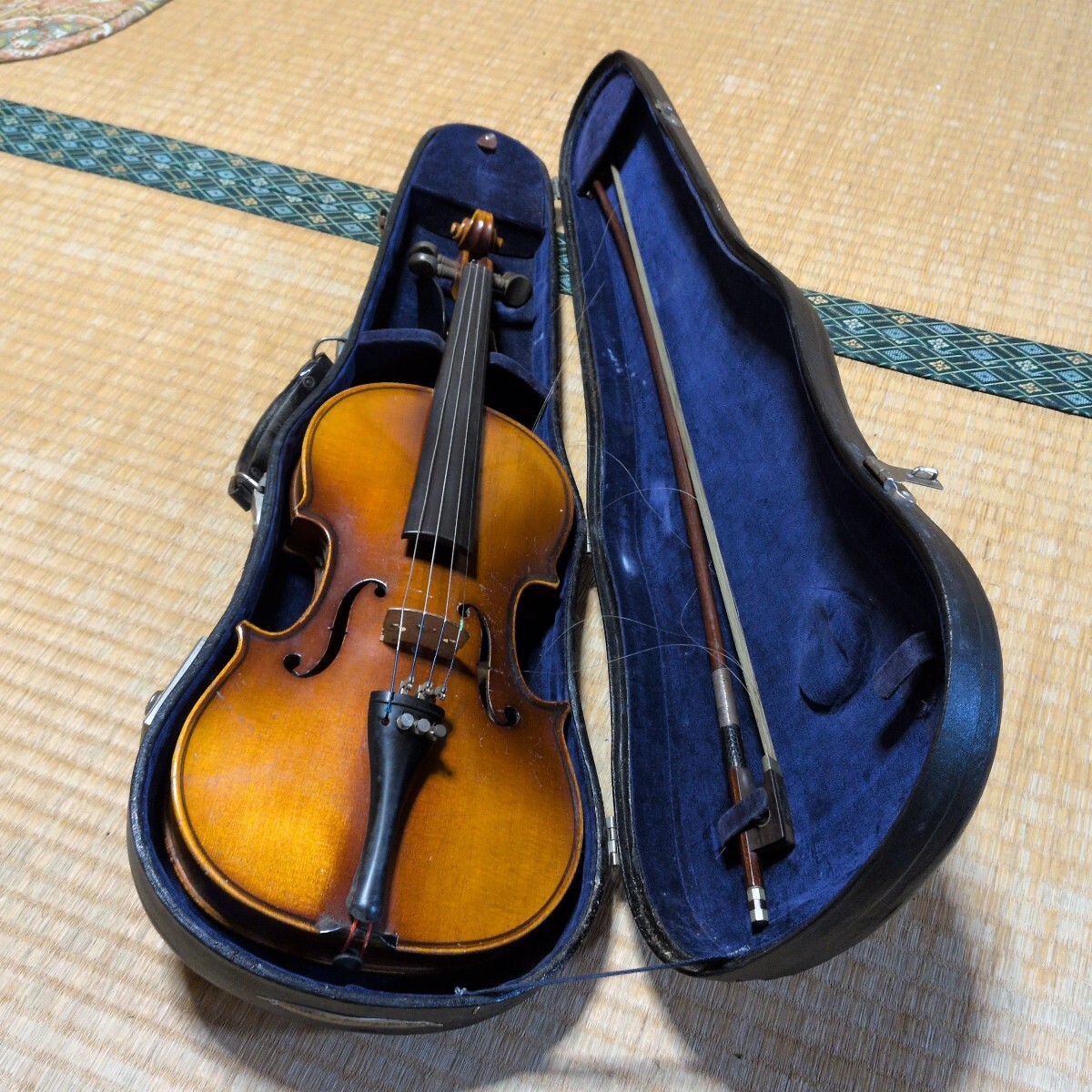 SUZUKI バイオリン　ケース付き　ジャンク品