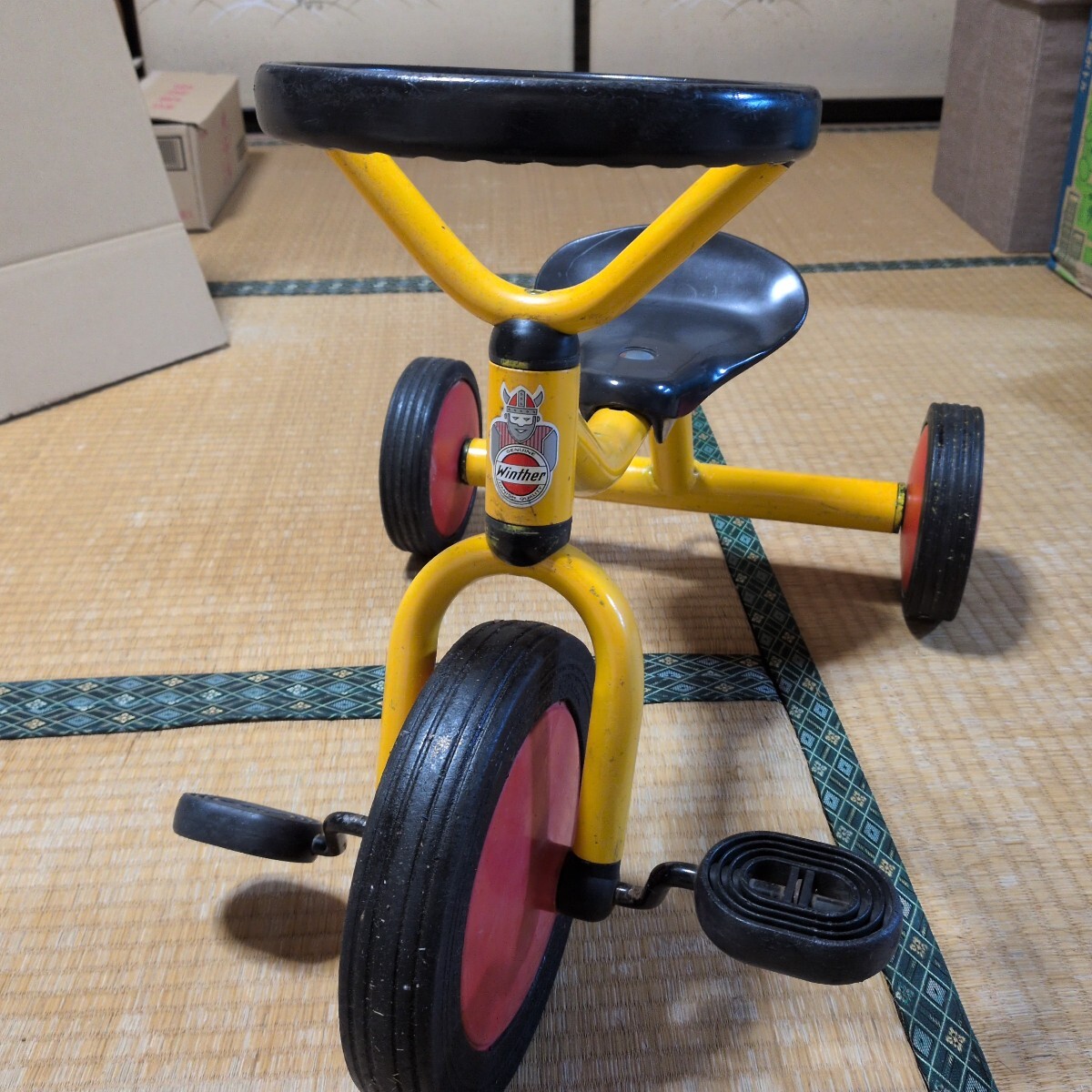 ボーネルンド 三輪車 子供用 イエロー デンマーク製