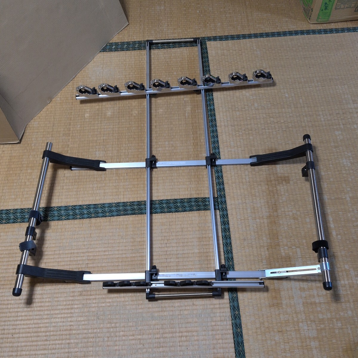 車載用 ロッドホルダー　現状品