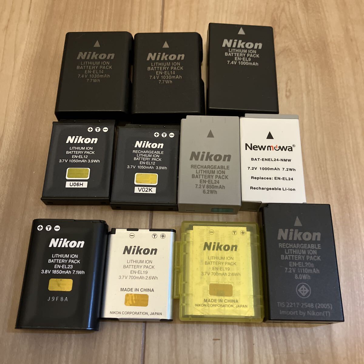 Nikon リチウムイオンバッテリーパック　11個(純正10個、互換1個) EN-EL14 EN-EL12 EN-EL9 EN-EL20a EN-EL19 EN-EL23 EN-EL24