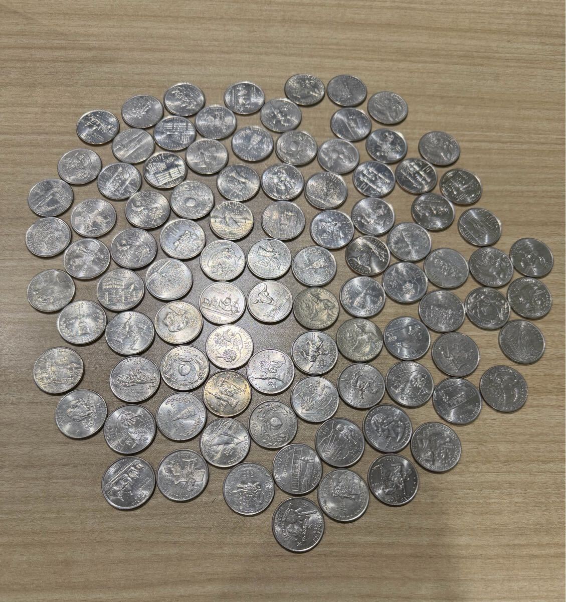 【世界のコイン】アメリカ　25セント　州　記念　まとめ　硬貨　コイン　94枚　0821
