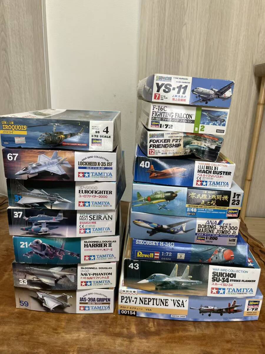 未組立 戦闘機 飛行機 プラモデル 約16点セット タミヤ ハセガワ Revell ANA F-4 F-16 X-35 SU-34 UH-1H 等 内袋未開封-50