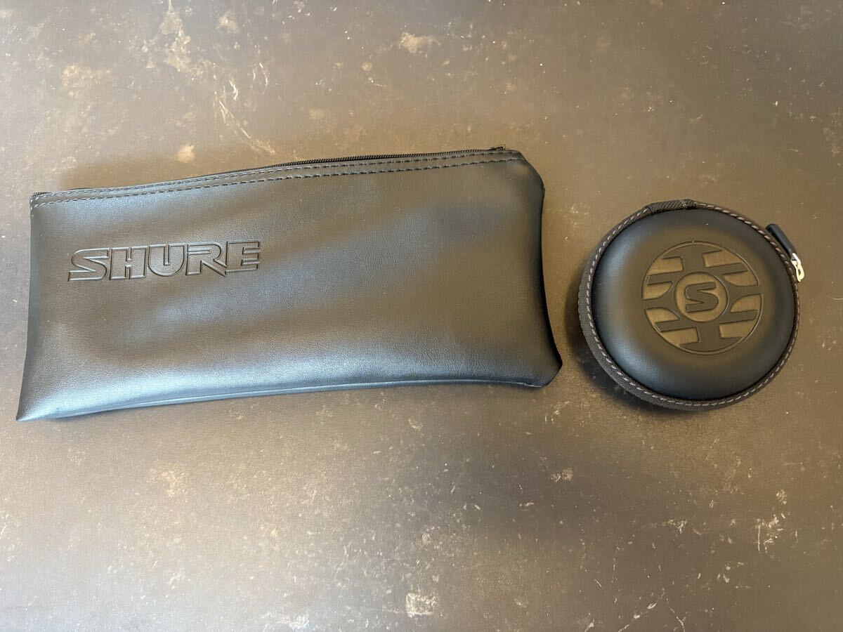 SHURE シュア　マイク・イアホンケース