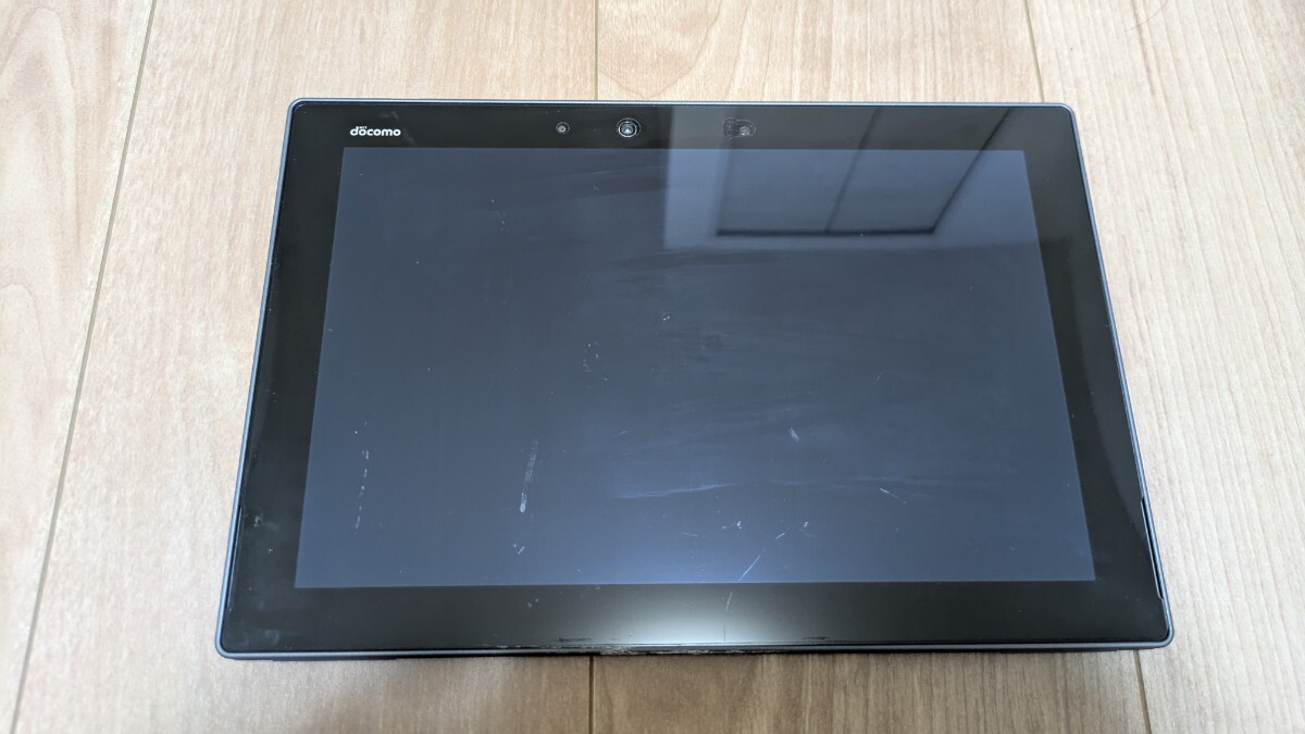 docomo arrows Tab タブレット 本体のみ