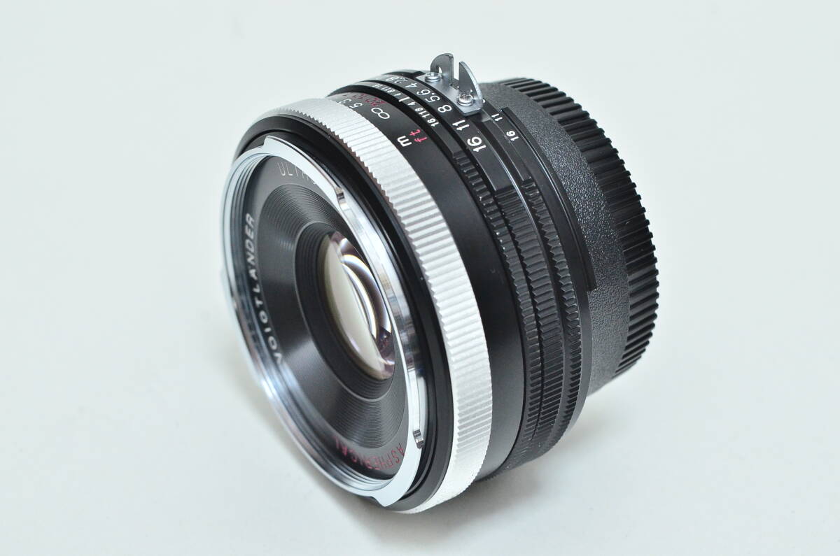 VOIGTLANDER ULTRON 40mm f2 SL ASPHERICAL Ai-s 