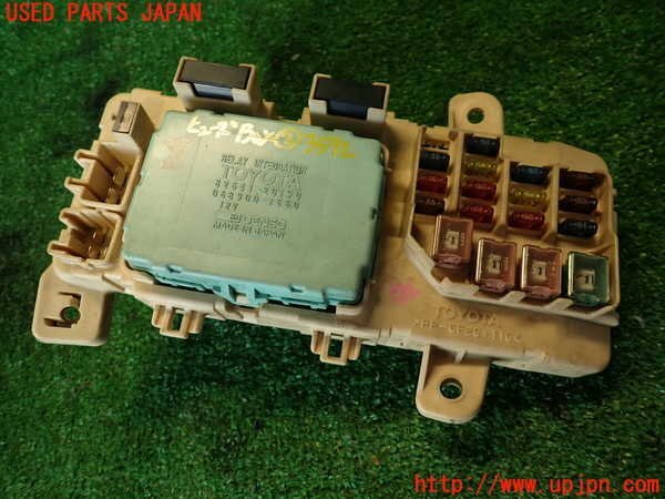 2UPJ-35926742]セリカ GT-FOUR(ST205)ヒューズボックス2 中古