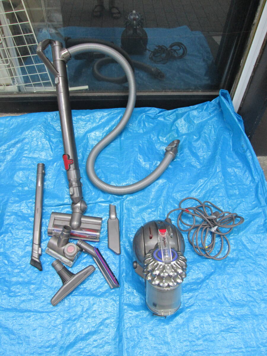 (39)♪dyson ダイソン電気掃除機 DC63 通電・動作確認済み