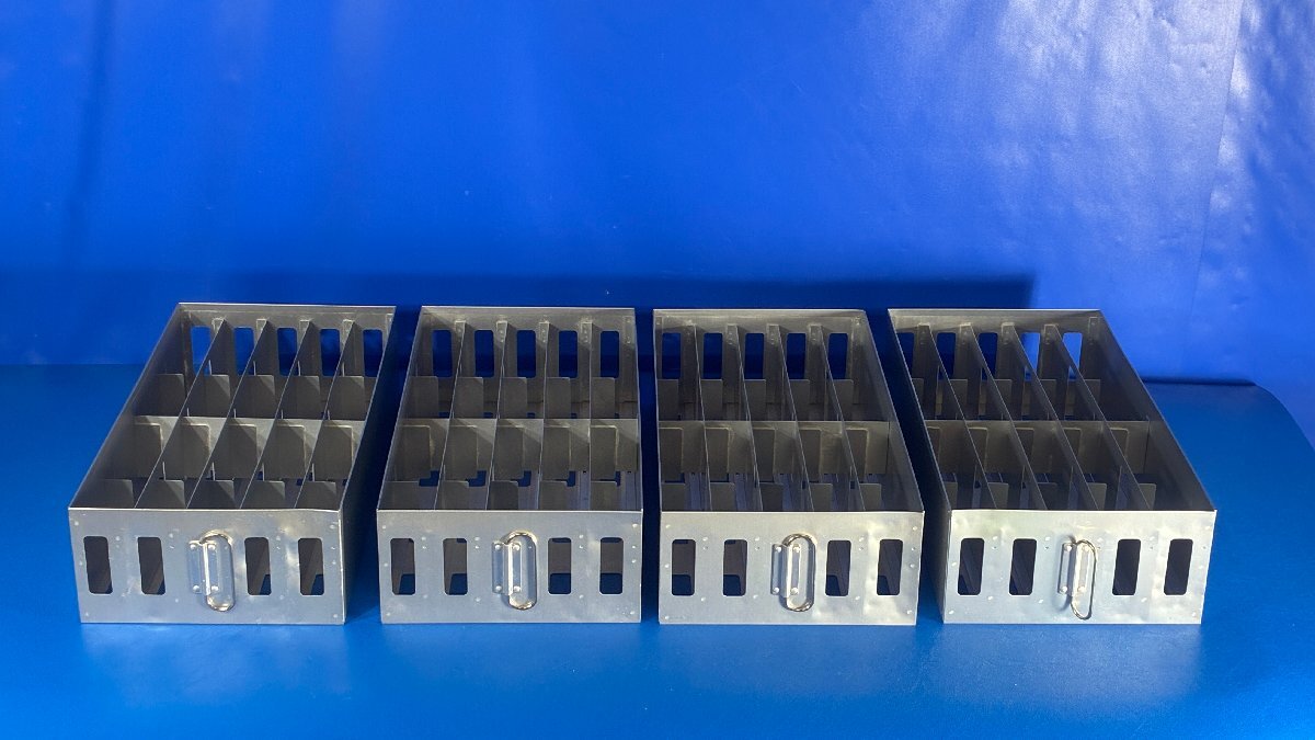 4160-3　貯蔵ケース　フリーザー用ケース　金属ラック　4個セット　サイズ：W280×D560×H140mm/個