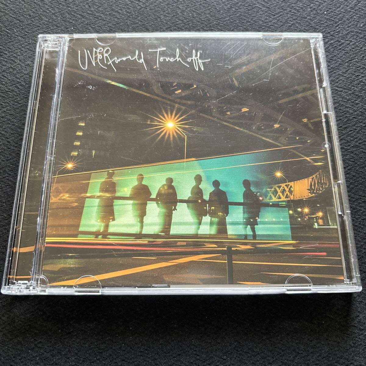 7552 UVERworld ウーバーワールド / Touch off / 初回生産限定盤 2CD 約束のネバーランド/