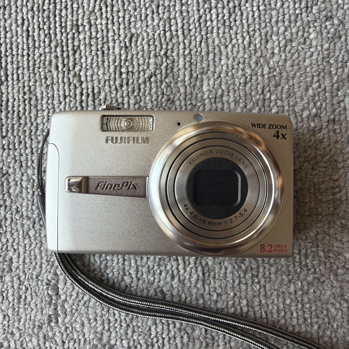FUJIFILM FinePix コンパクトデジタルカメラ シルバー 8.2メガピクセル 富士フィルム FinePix