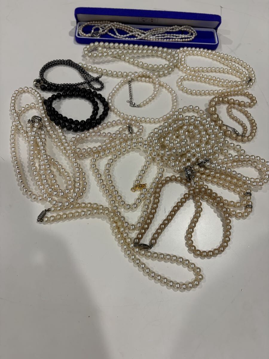 アクセサリー ネックレス パール 留め具 イヤリングまとめぬ5kgほどになります！！　