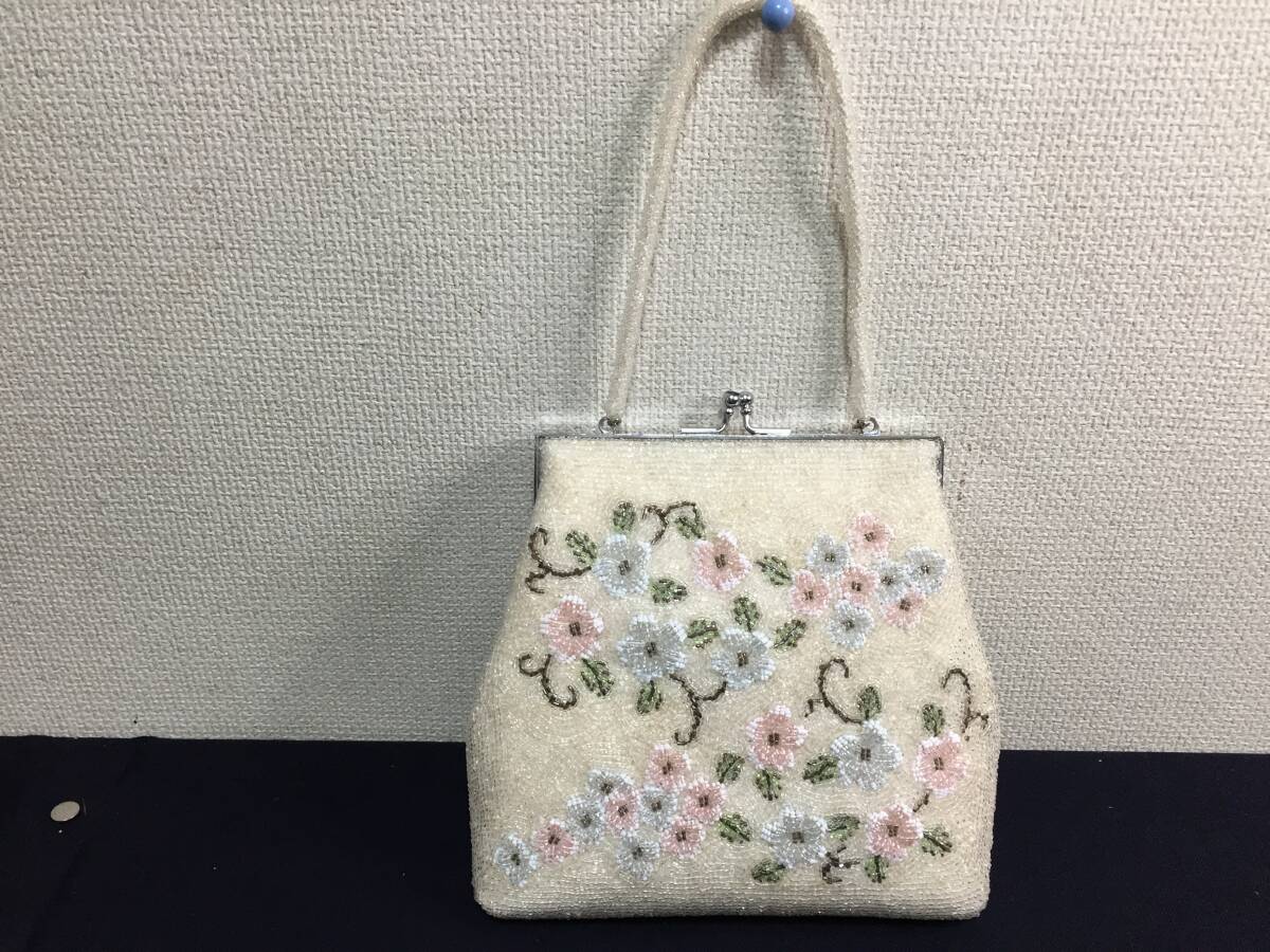 ☆和装　小物　昭和レトロ　ビーズバック　がま口タイプ☆ 