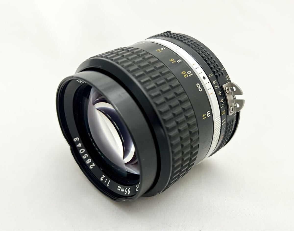 Nikon ニコン　Ai-S NIKKOR 85mm F2　一眼カメラレンズ　A164