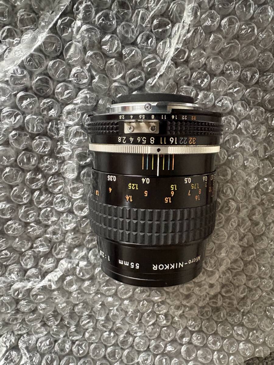 Nikon Ai-S Micro-NIKKOR 55mm F2.8 Lens