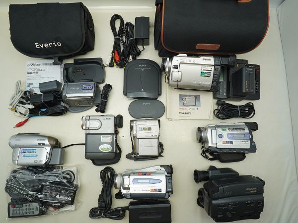 ★ビデオカメラなど★SONY/Victor/Canon/MITSUBISHI/ 等 計:8点まとめ【ジャンク品】32801