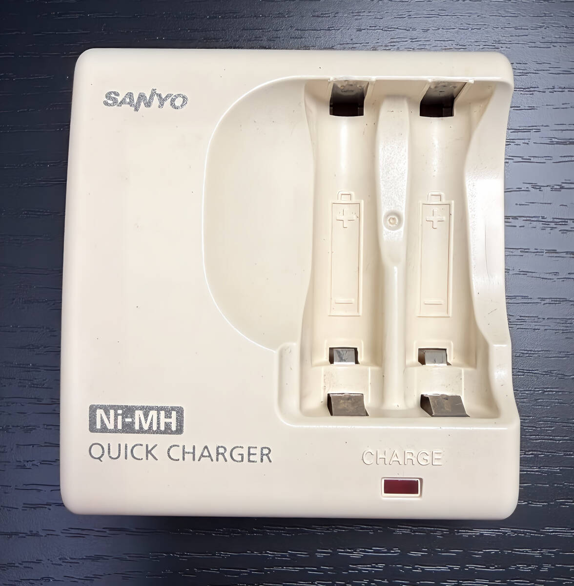 SANYO 急速充電器 NC-MDR02 動作確認済 エネループ
