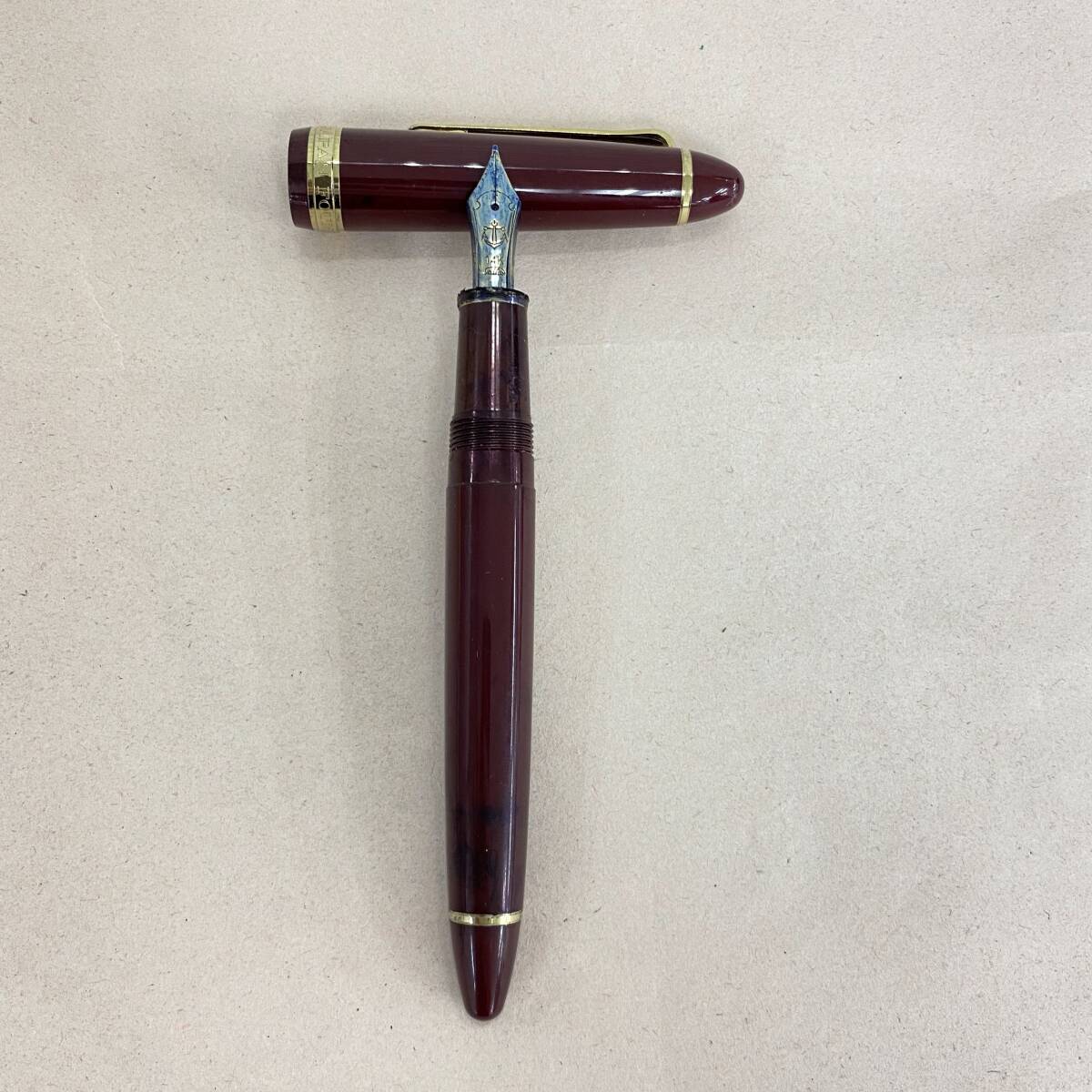 『TJ15』万年筆 　SAILOR　セーラー　FOUNDED 1911　ペン先：14K　ボルドー　筆記用具　コレクターズ品　現状品