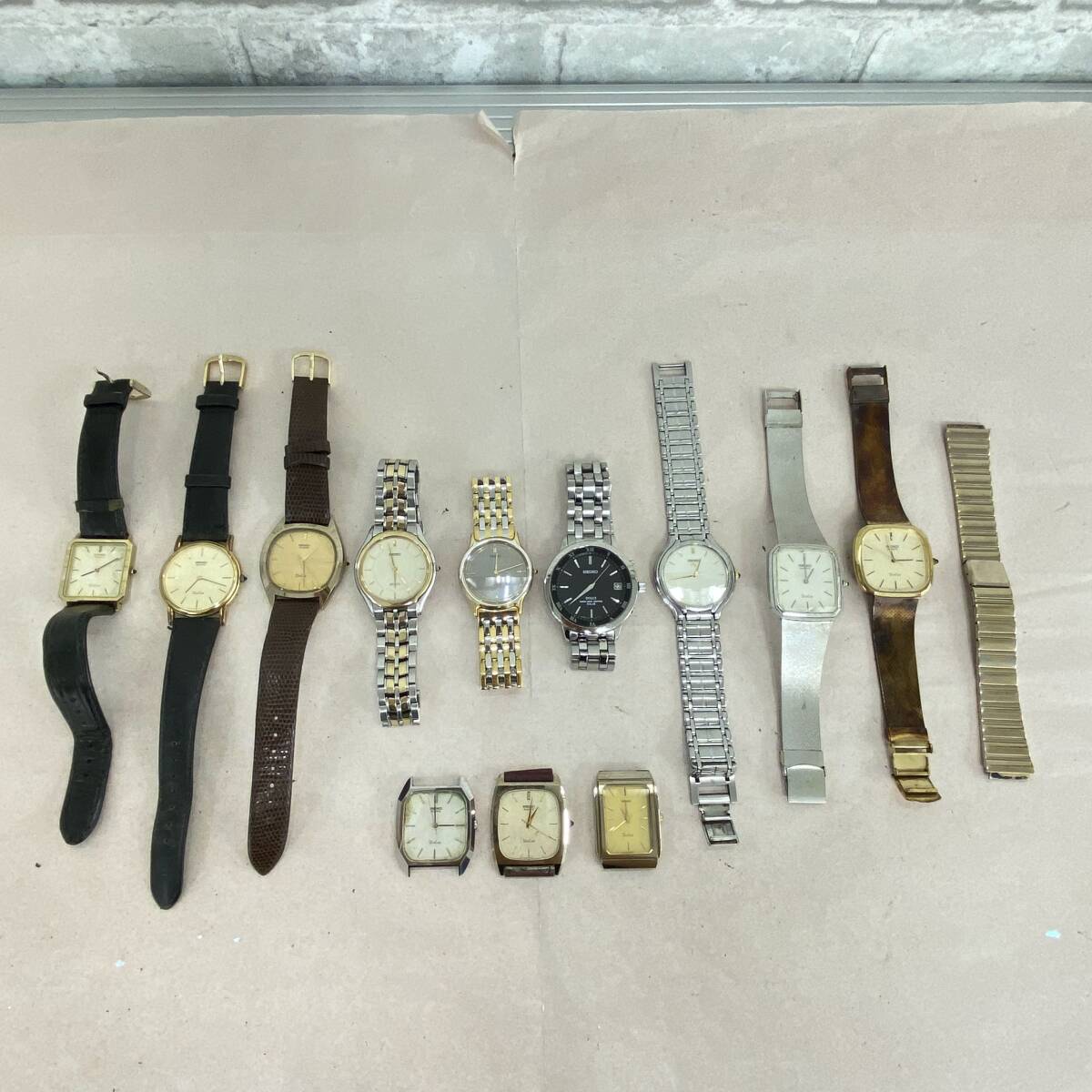 『F11』時計　SEIKO　セイコー　ドルチェｘ12　クォーツ　スクエアー/ラウンド　動作未確認　現状品