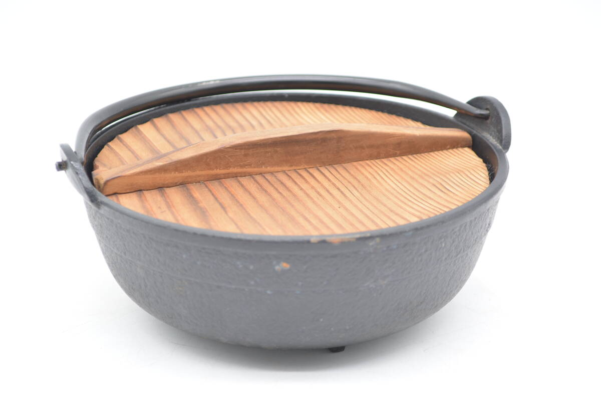 【美品】南部鉄器 岩鋳 古里鍋 田舎鍋 木蓋付き 昭和レトロ 調理器具 キッチン用品