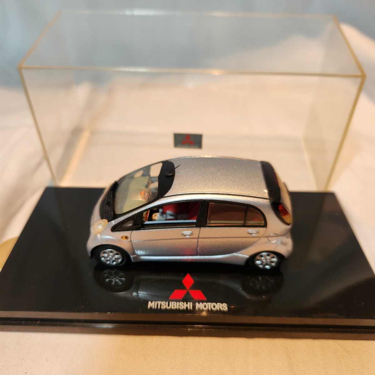 204【非売品】三菱 i（アイ） ミニカー ディーラー限定 カラーサンプル モデルカー MITSUBISHI MOTORS