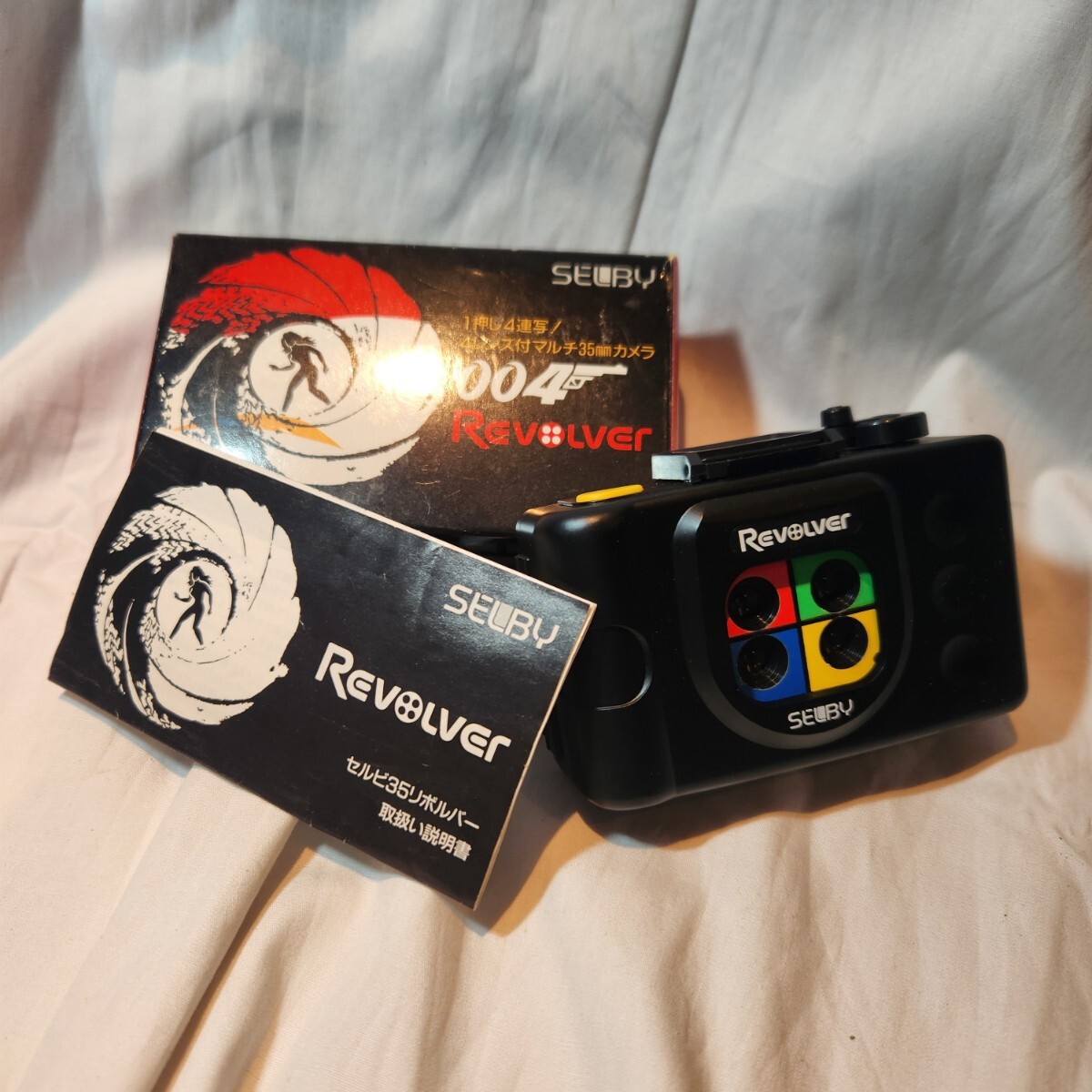 341 【箱・説明書付き】SELBY セルビー Revolver 004 トイフィルムカメラ 4レンズ 4連写 35mm レトロカメラ 動作未確認
