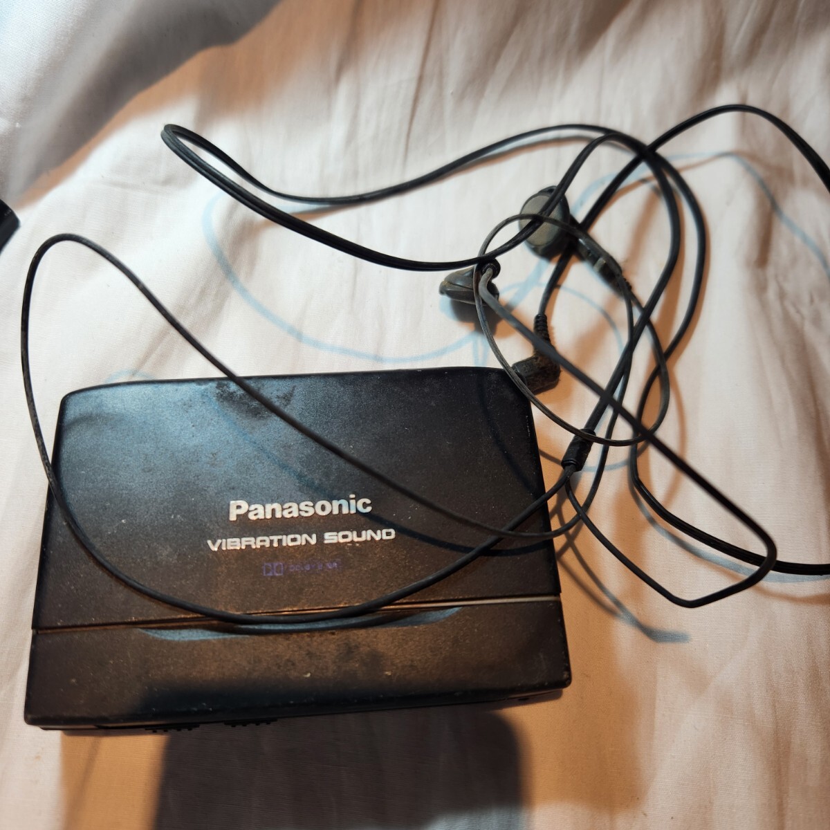 438【ジャンク】Panasonic RQ-S35 カセットプレーヤー イヤホン付 バイブレーションサウンド