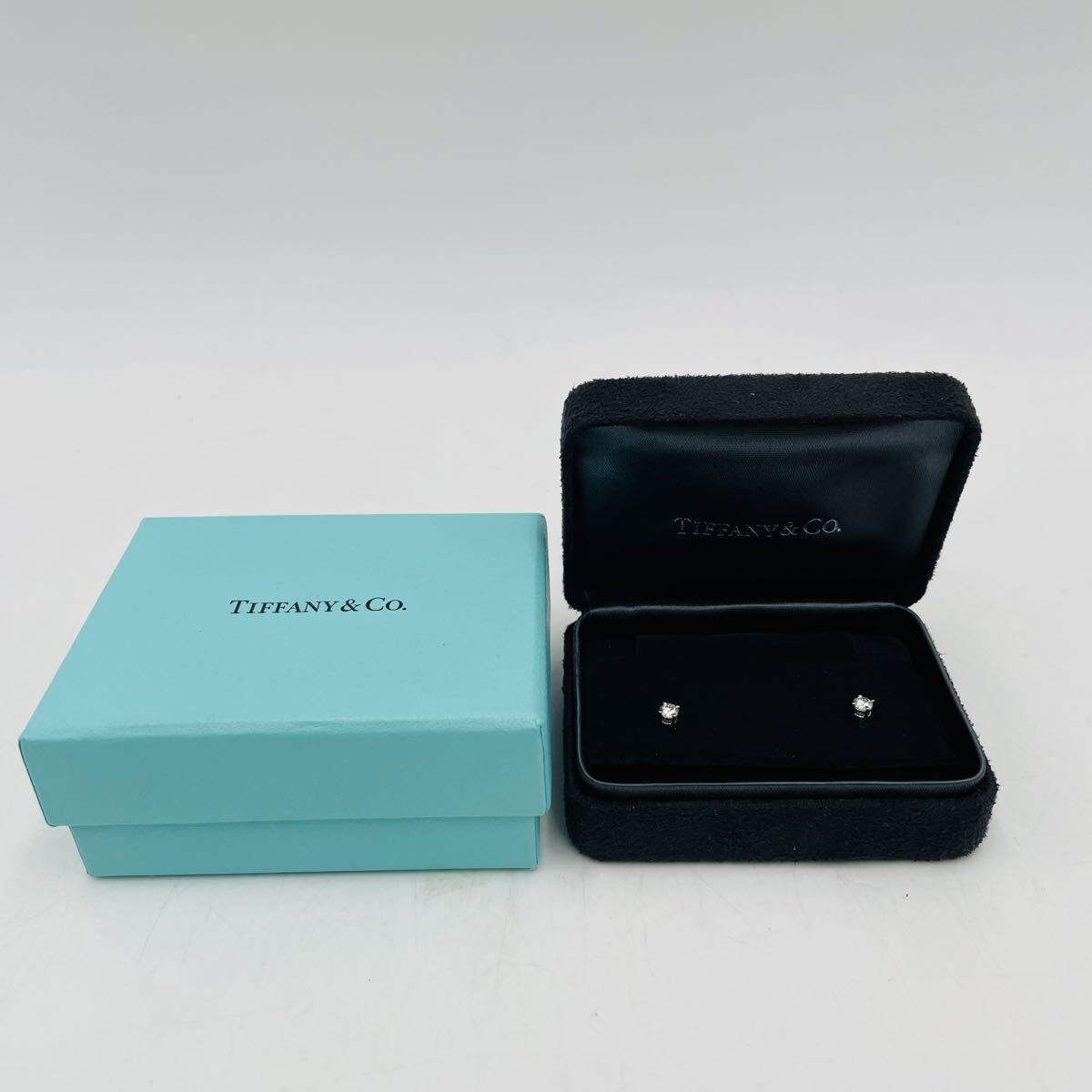 美品 ティファニー ソリティア ダイヤモンド ピアス Pt950 プラチナ 計約 0.3ct 現行 プッシュ式 ディスクキャッチ TIFFANY&Co.