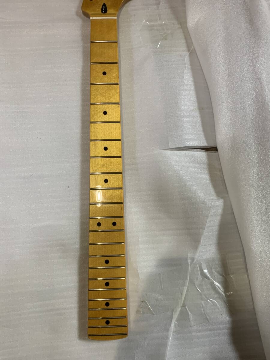 STアンバー　　メープルネック　NO1