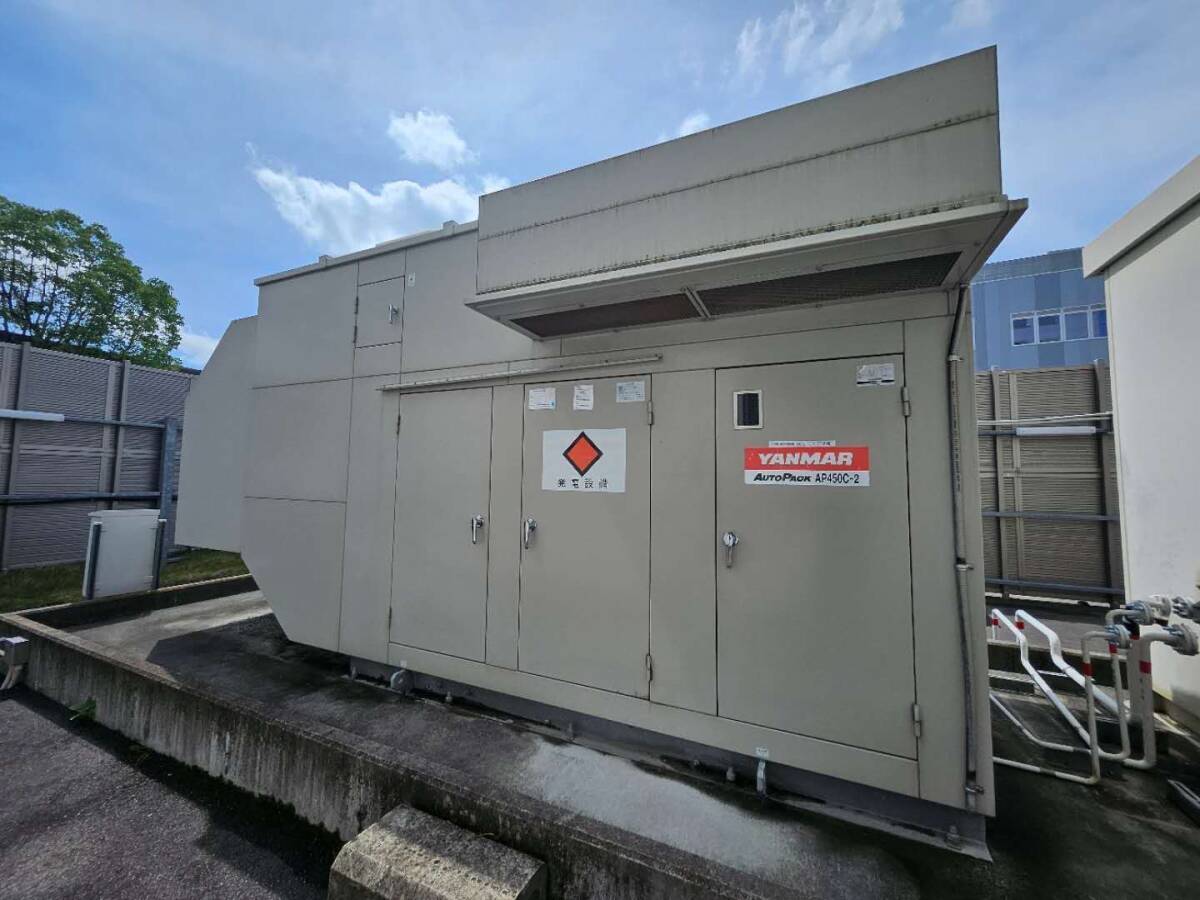 (静岡県浜松市）ヤンマー製の非常用発電機　AutoPACK 4P450C-2-6Tです。正常動作