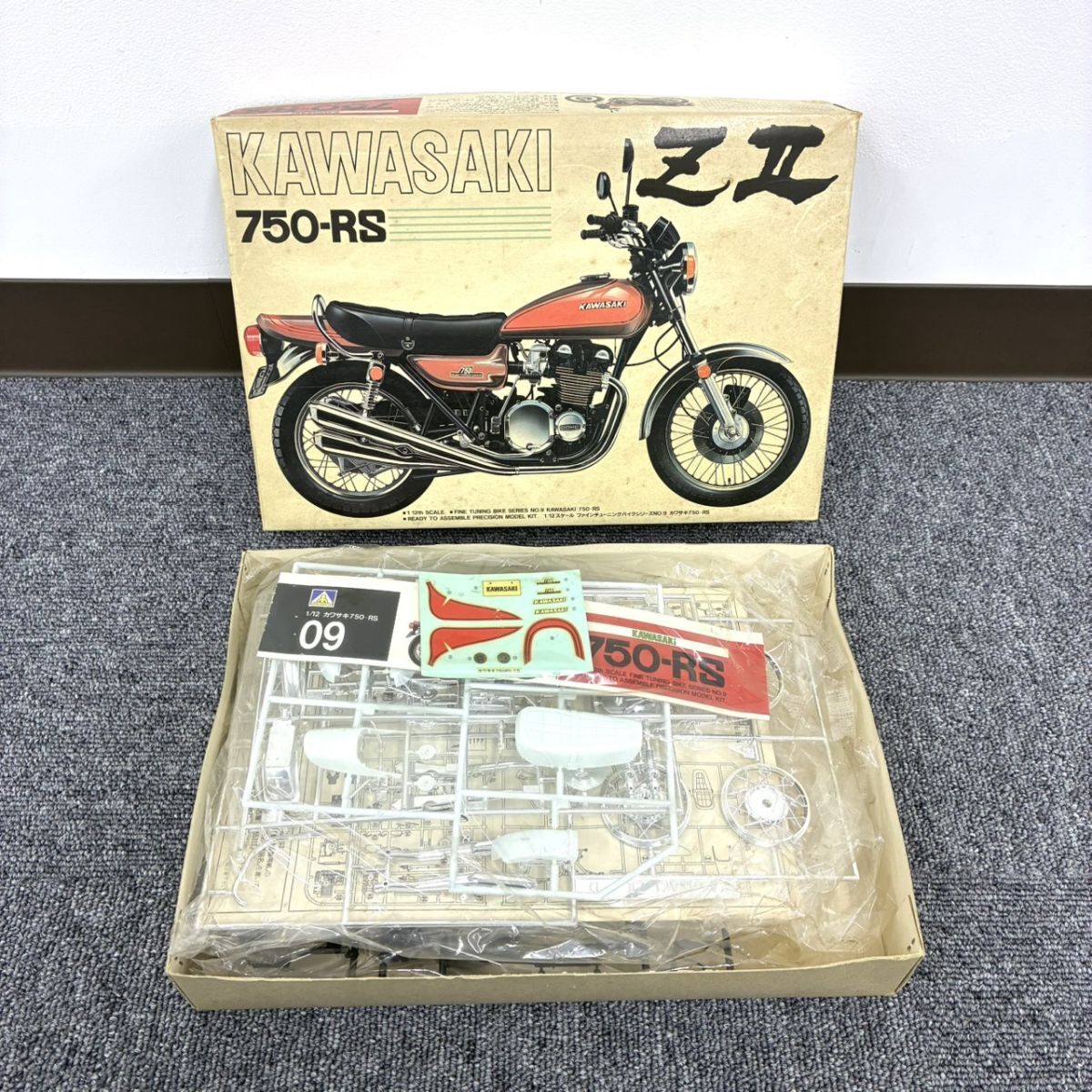 S074-SD1-534 AOSHIMA アオシマ 1/12 カワサキ750-RS（Z2） FTB-900 ファインチューニングバイクシリーズ No.9 プラモデル 未組立 DA