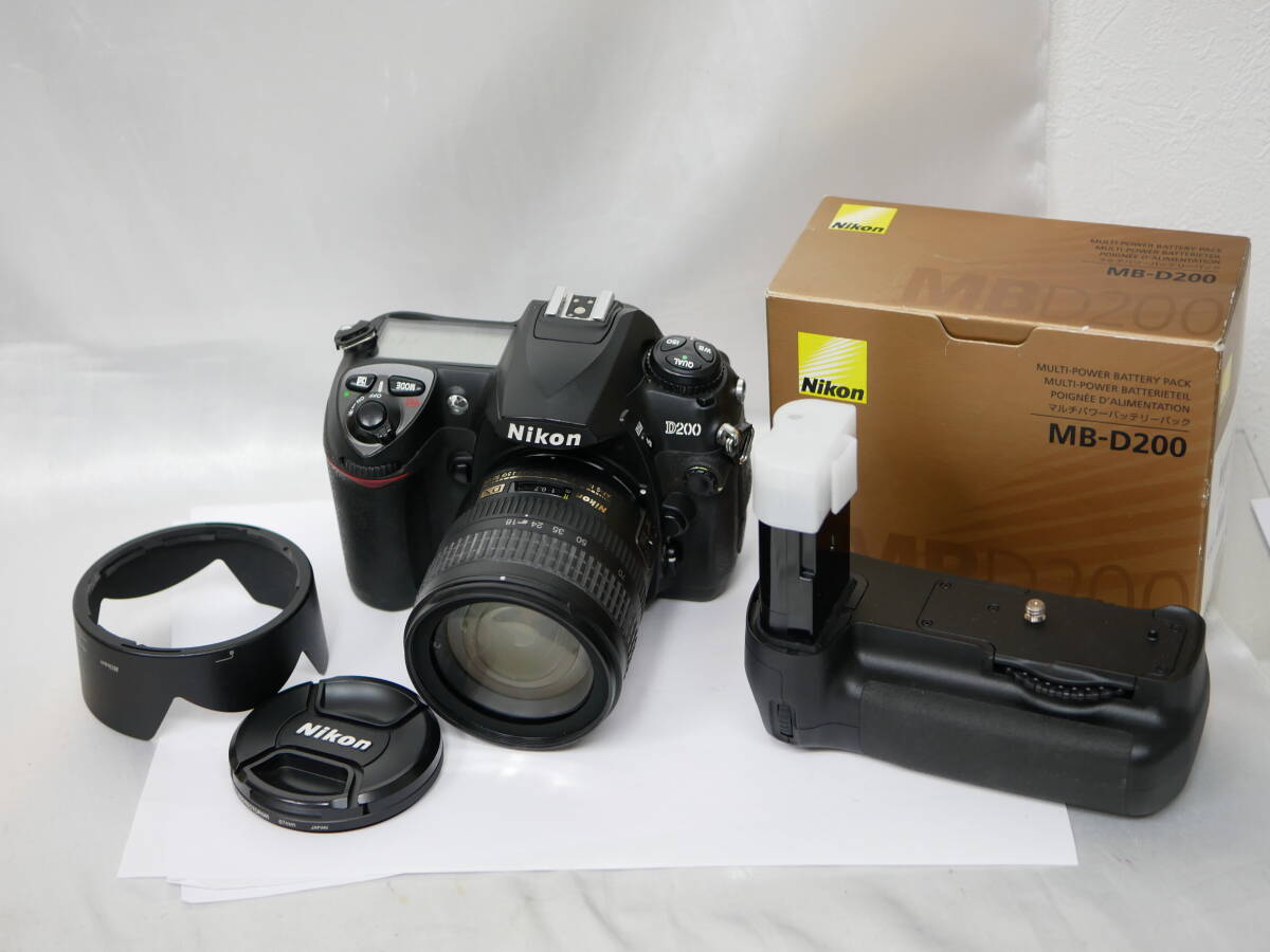 #4563 NIKON D200 AF-s 18-70mm MB-D200 ニコン デジカメ