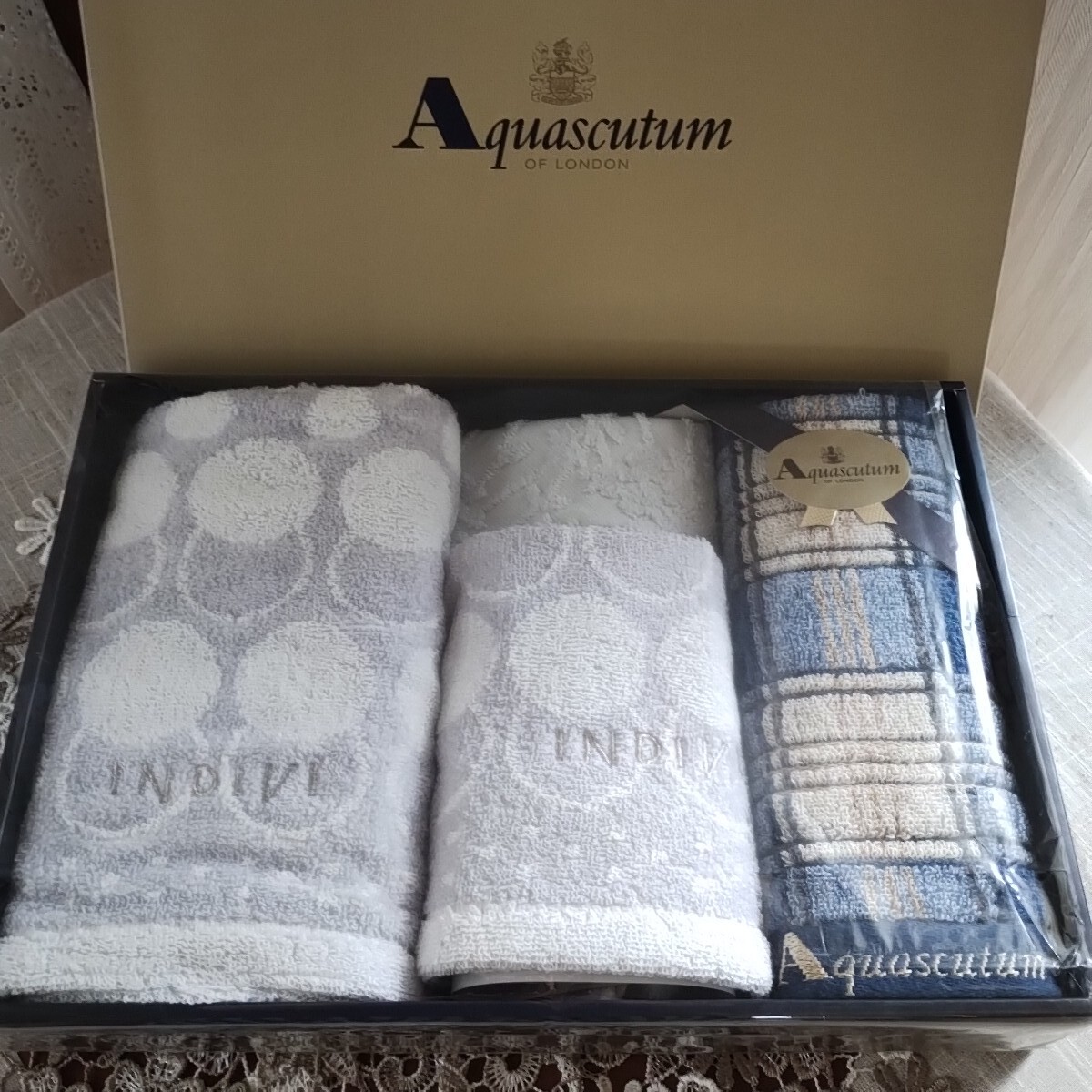 未使用 INDIVI Aquascutum OF LONDON フェイスタオル ハンカチ タオルセット ウォッシュタオル 綿100% アクアスキュータム チェック柄 水玉