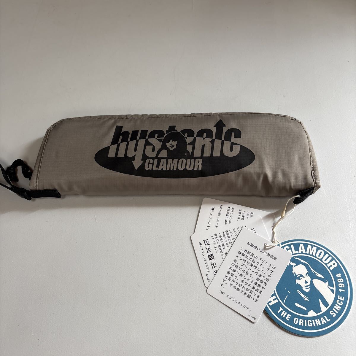 ◎HYSTERIC GLAMOURの◎OVAL GIRL傘カバー◎中地吸水速乾素材◎外地ナイロン◎グレー◎未使用◎中古品◎引取可能◎札幌◎北海道◎