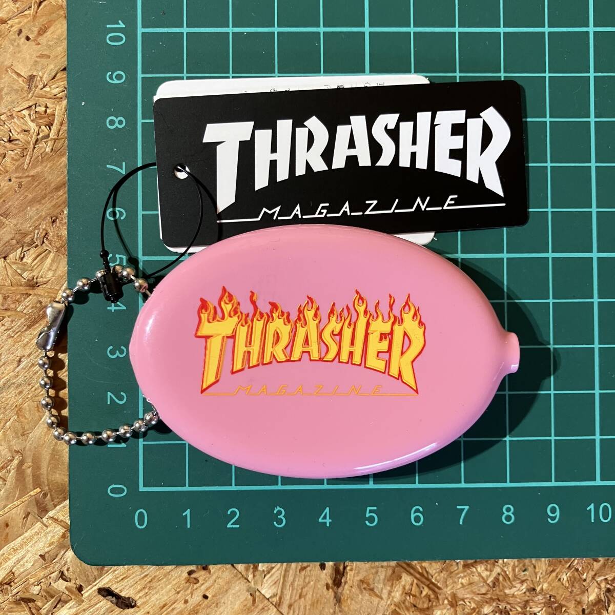 THRASHER スラッシャー ラバー コインケース 小銭入れ キーホルダー ピンク