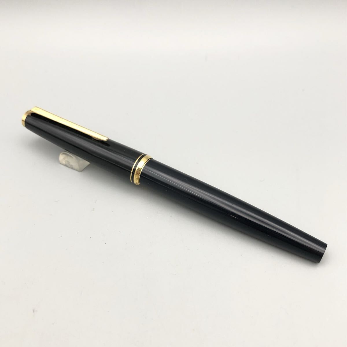 ★岡A07040 モンブラン MONTBLANC 221 万年筆 585 