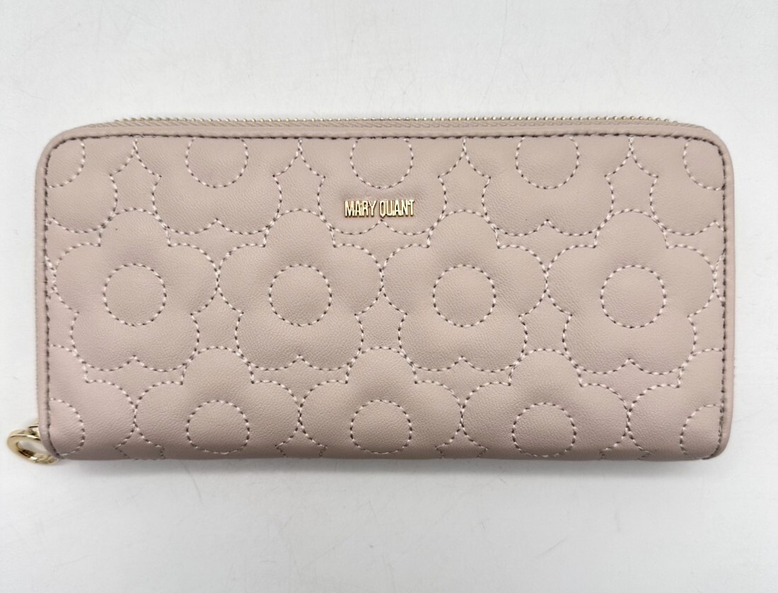 B16481 MARY QUANT マリー・クワント キルトフォームデイジーパース 長財布 アイボリー