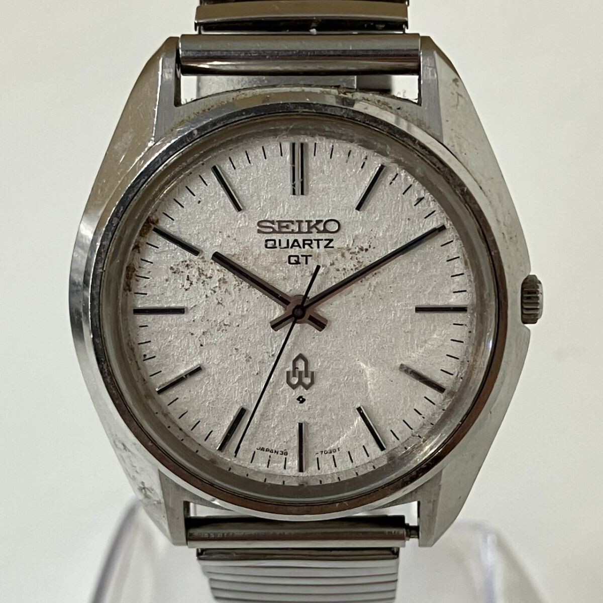 S822-NG16-257 ◎ SEIKO セイコー 38クオーツ QT 38-7030 雪白文字盤 クォーツ ビンテージ アンティーク 1970年代 メンズ腕時計 ND