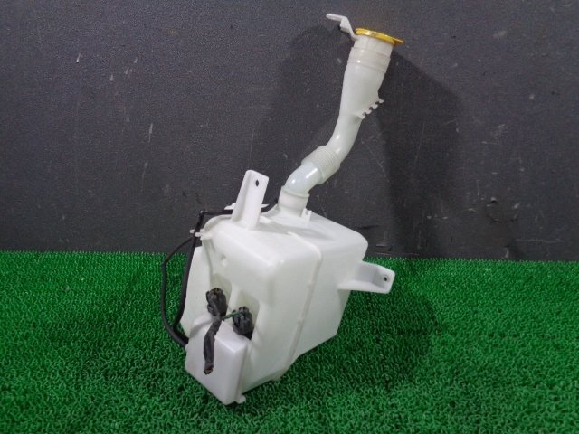 GDA F型 インプレッサ ウィンドウウォッシャータンク