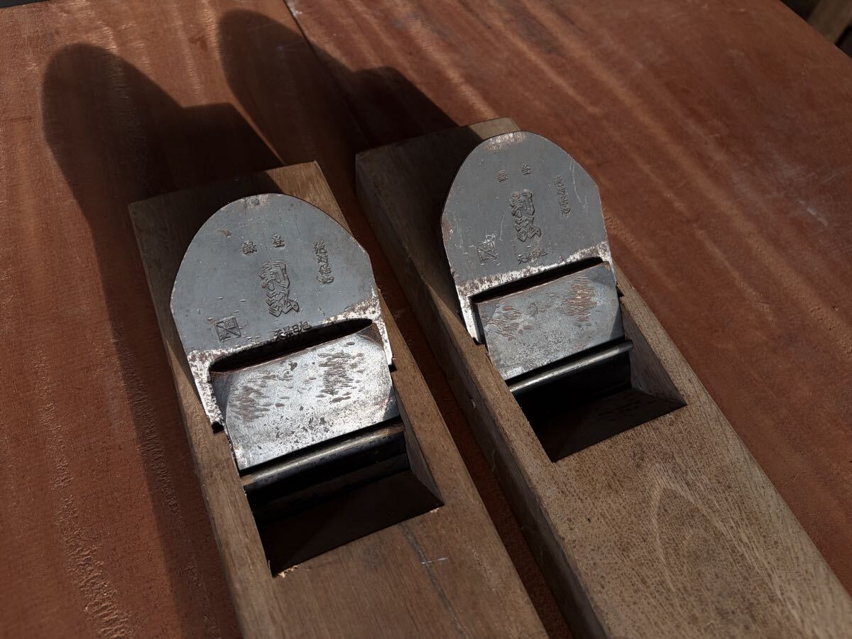大工道具 鉋 長台 特級品((検索 鑿 鉋 かんな 家具職人 宮大工 指物 叩き鑿 小刀 天然砥石 鋸 玄能 名工 名品 彫刻 建具 包丁 剃刀 仏師 