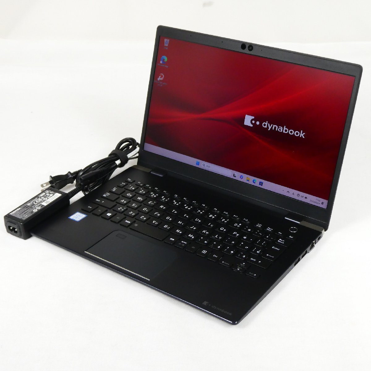 動作品 ダイナブック dynabook ノートパソコン [Windows 11/i5-8250U/8GB/SSD 256GB 初期化済み] G83/DN PC 中古■GF019s■
