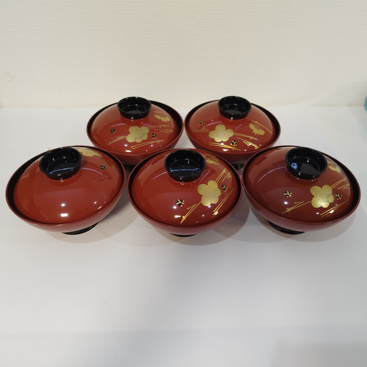 (8-7)木乃る盛 木製漆器 吸物椀 5客セット 蓋付き 梅 蒔絵 汁椀 懐石 和食器 漆芸