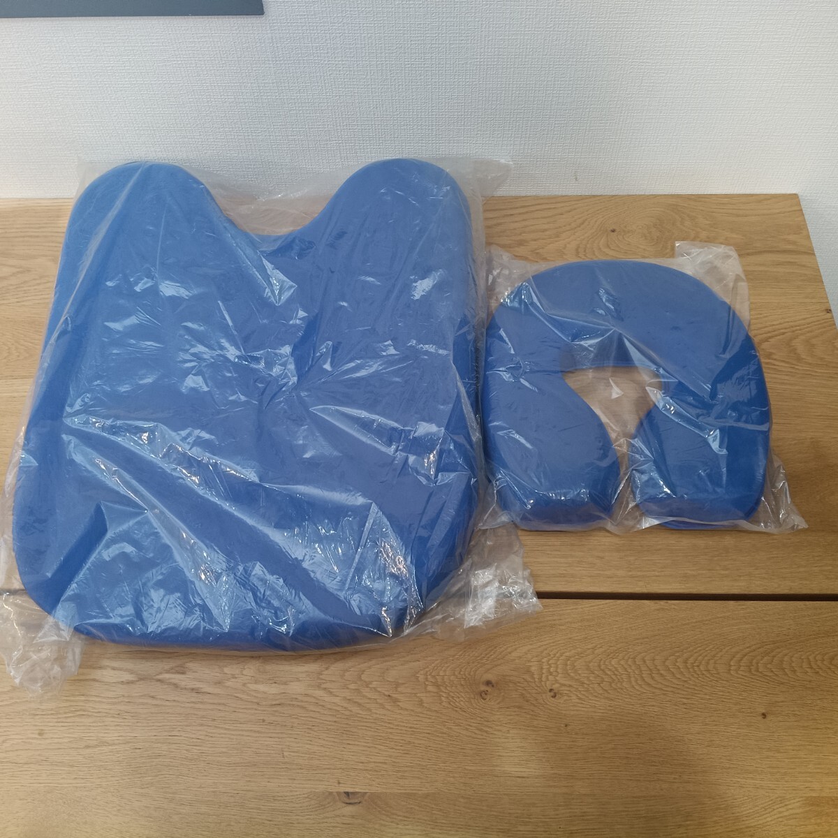 8-28 Takada タカダ マッサージ用胸当て枕 フェイスマット 2点セット 整体 エステ 施術用 クッション 業務用 ブルー