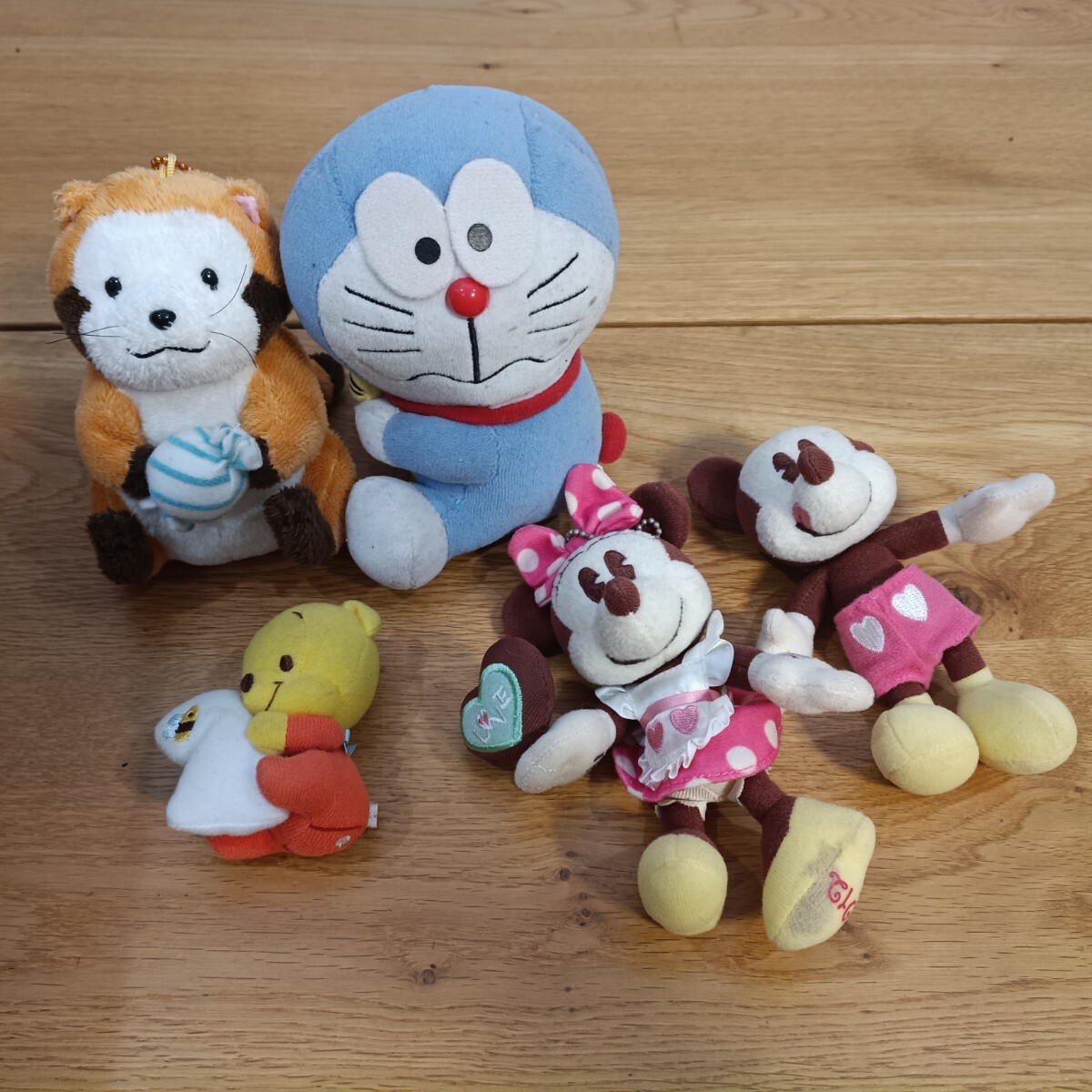 FJMT3 ドラえもん ミッキー ミニー あらいぐまラスカル ぬいぐるみ 5点セット まとめ売り 現状品