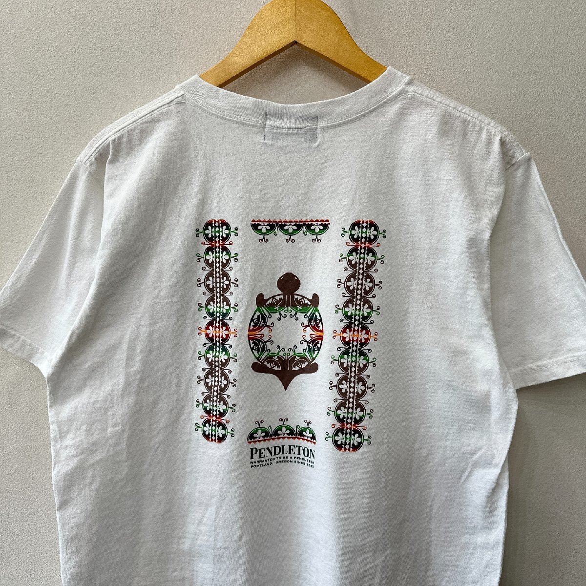 PENDLETON ペンドルトン ネイティブ柄 両面プリント 半袖Tシャツ サイズL /ホワイト メンズ キャンプ アウトドア アメカジ 古着