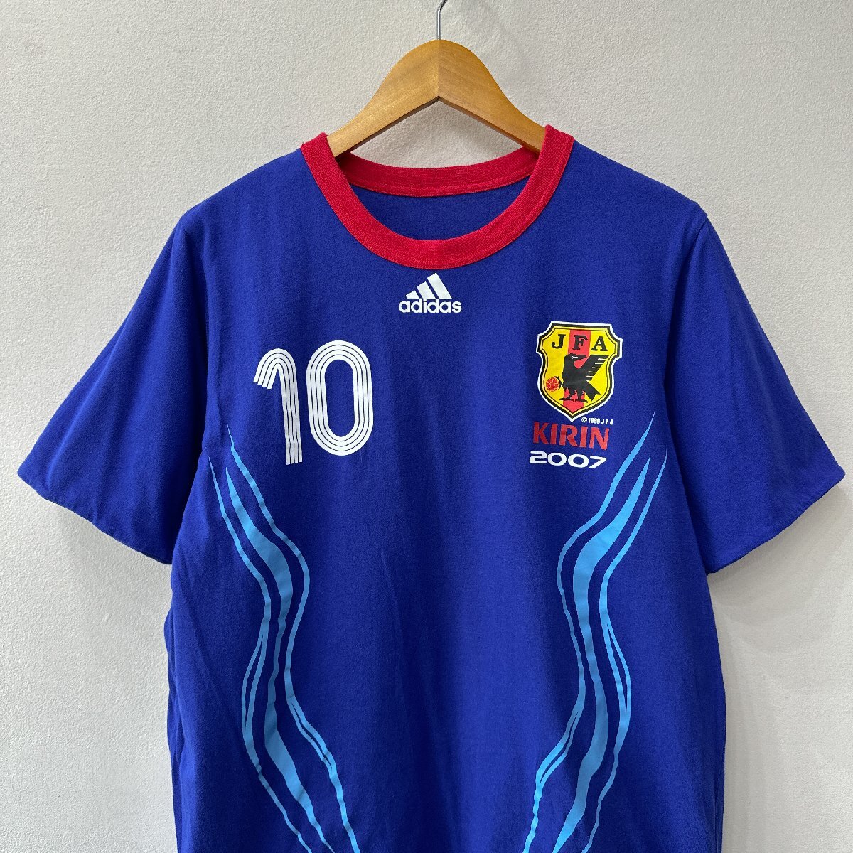 adidas アディダス サッカー 日本代表 10番 半袖Tシャツ サイズ L / 青系 メンズ KIRIN 2007 応援グッズ ナンバリング